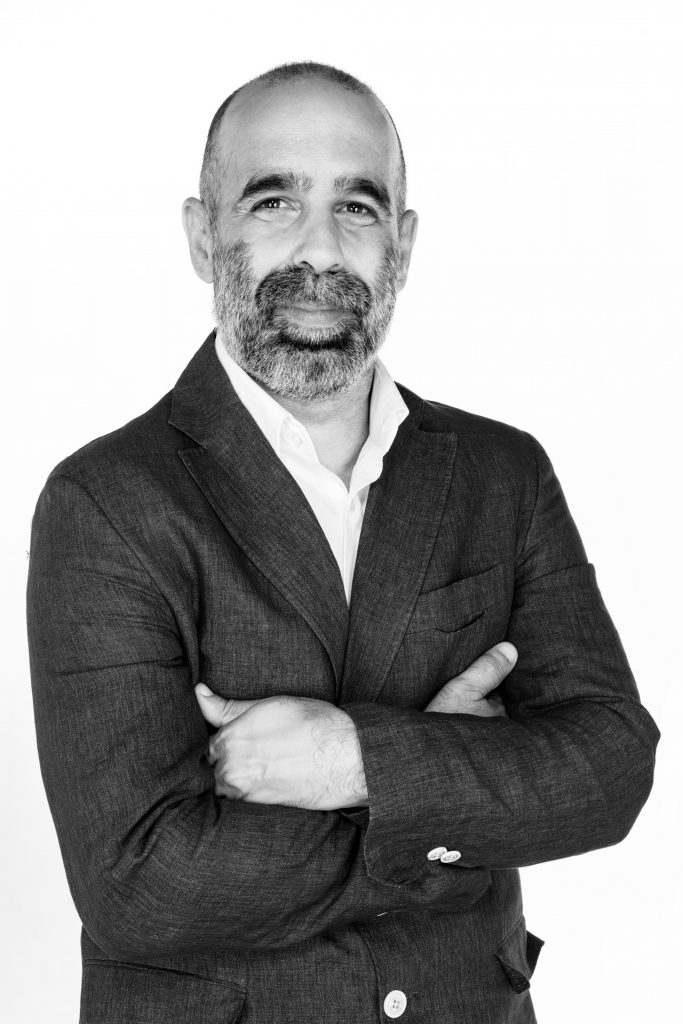 yossi spinzi business card picture